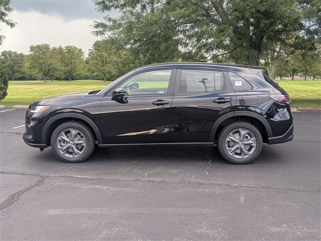 2026 Honda HR-V LX photo 9