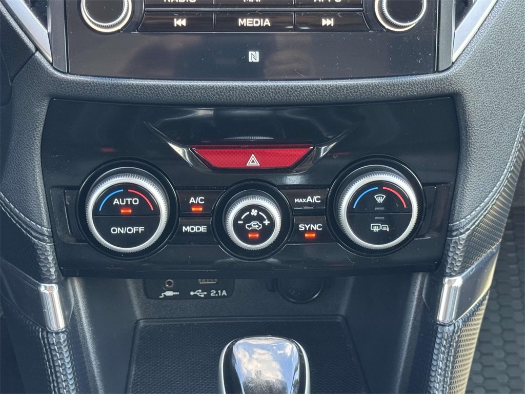 2022 Subaru Forester Touring photo 4