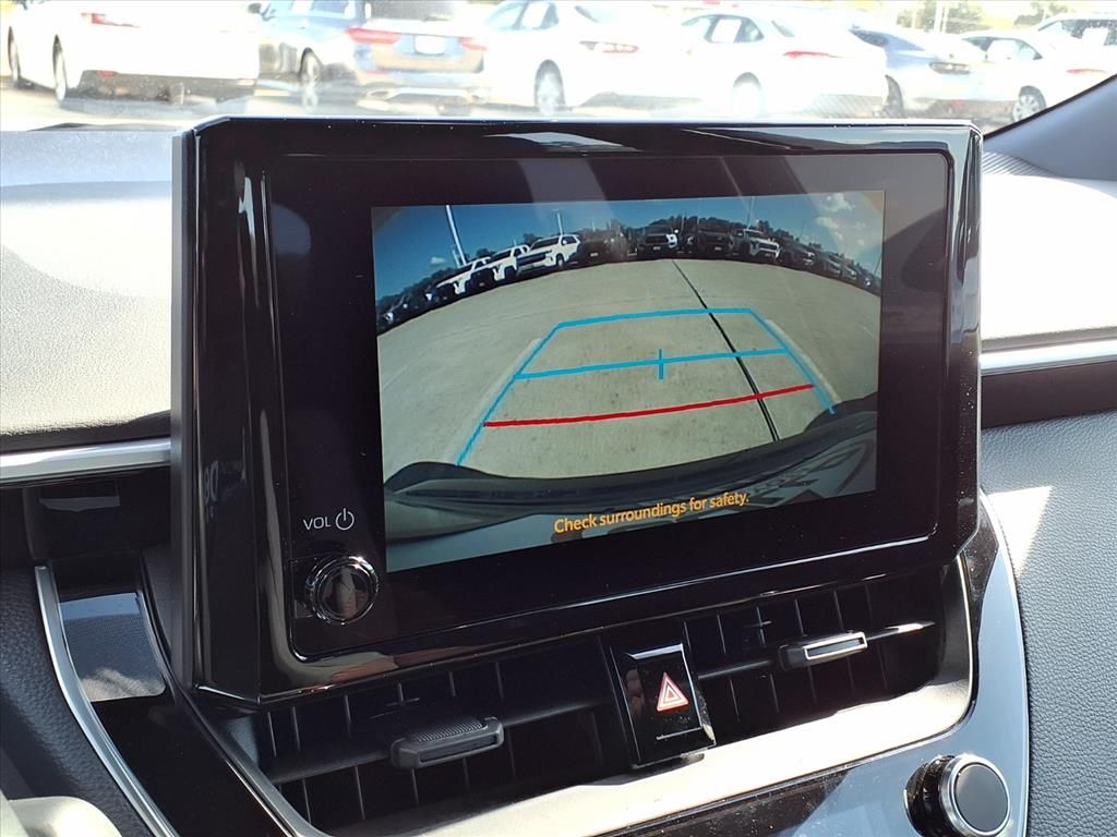 2025 Toyota Corolla SE photo 4