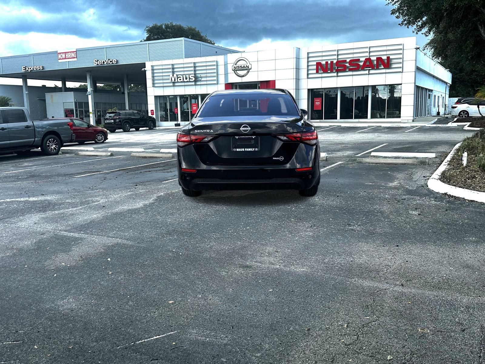 2025 Nissan Sentra S photo 3