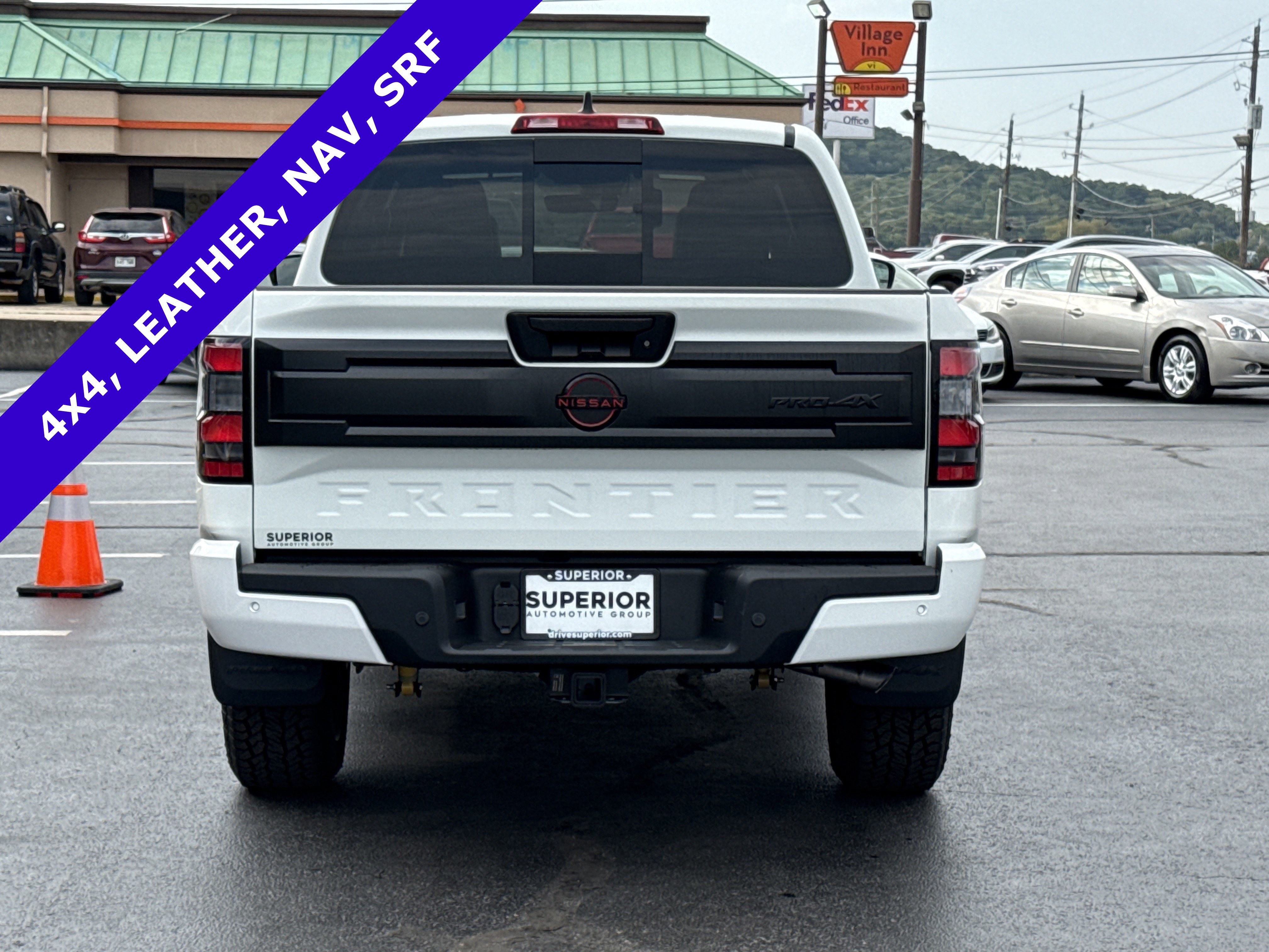 2026 Nissan Frontier Crew Cab PRO-4X photo 2