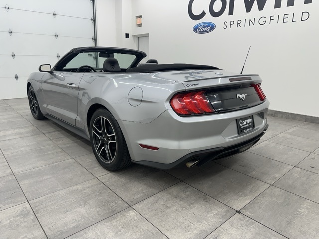 2022 Ford Mustang EcoBoost Premium photo 3