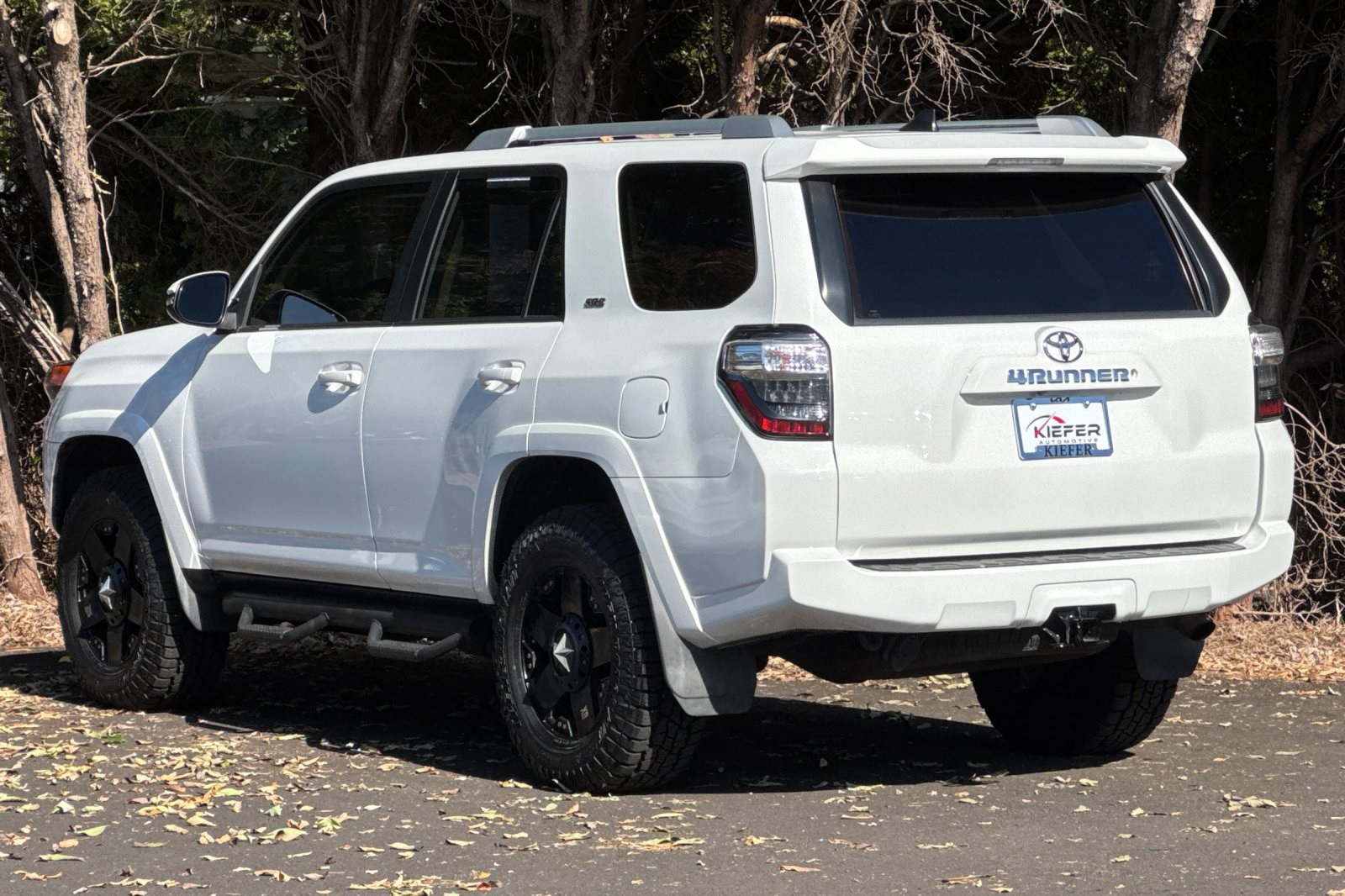 2018 Toyota 4Runner SR5 Premium Limited TRD Pro photo 6
