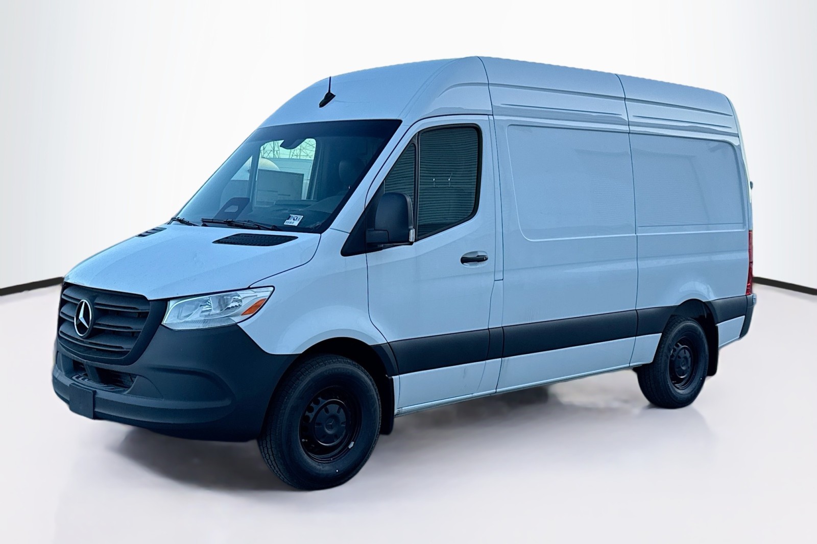2025 Mercedes-Benz Sprinter Cargo Van Base's photo