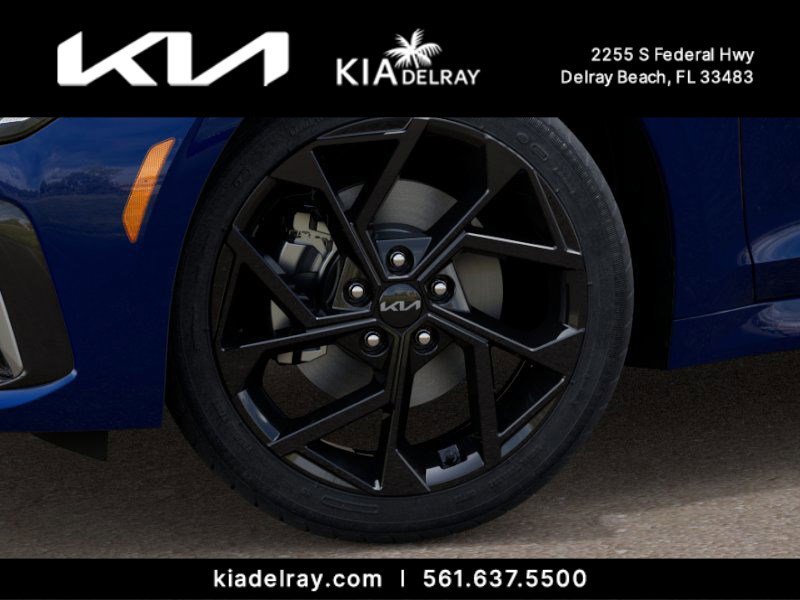 2026 Kia K5 GT-Line photo 4