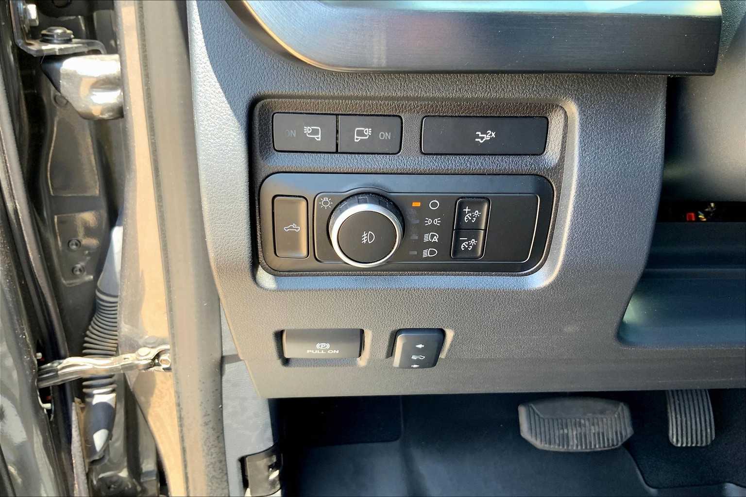 2024 Ford F-250 1500 Denali photo 59