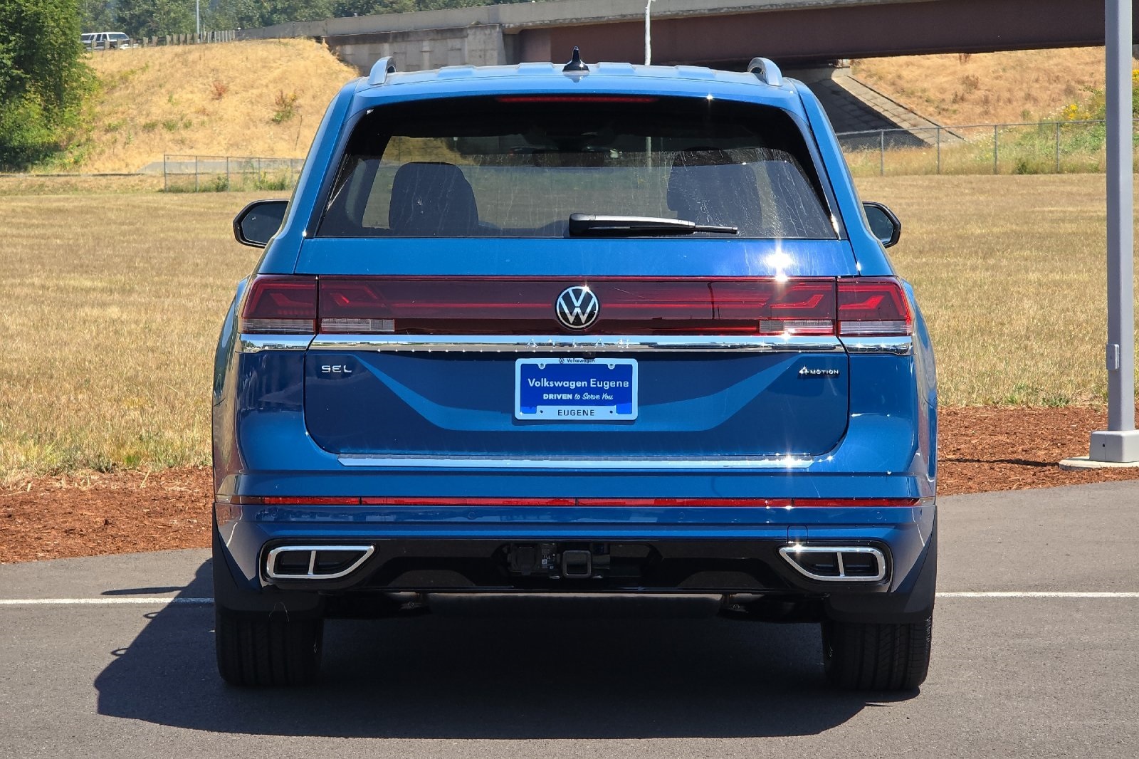 2025 Volkswagen Atlas SEL Premium R-Line photo 4