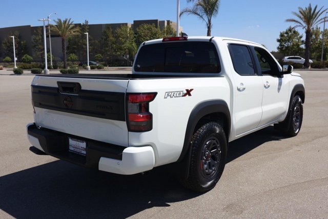 2025 Nissan Frontier PRO-X photo 3
