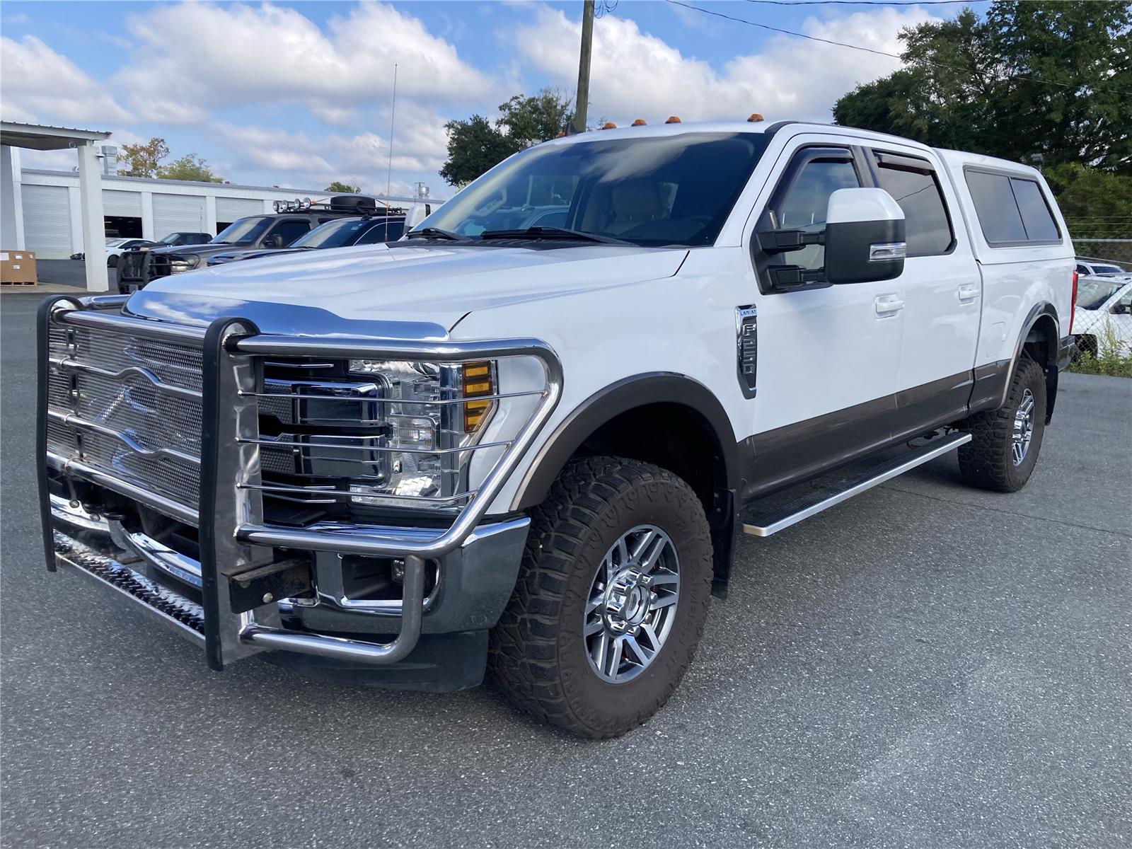 2019 Ford F-250 Lariat photo 2
