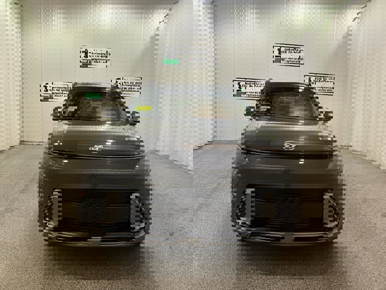 2026 Hyundai Kona Limited photo 2