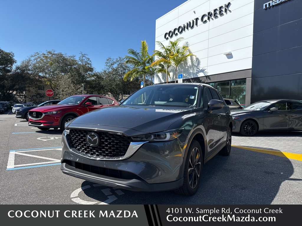 2023 Mazda CX-5 S Premium package