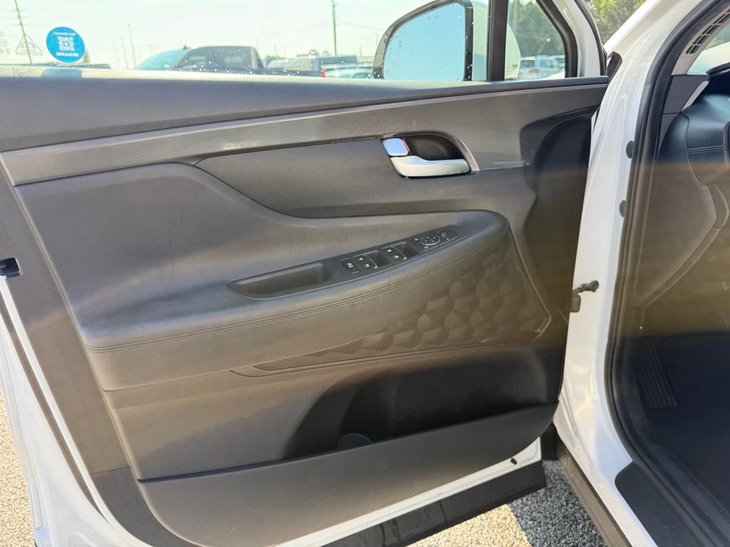 2022 Hyundai Santa Fe SEL photo 10