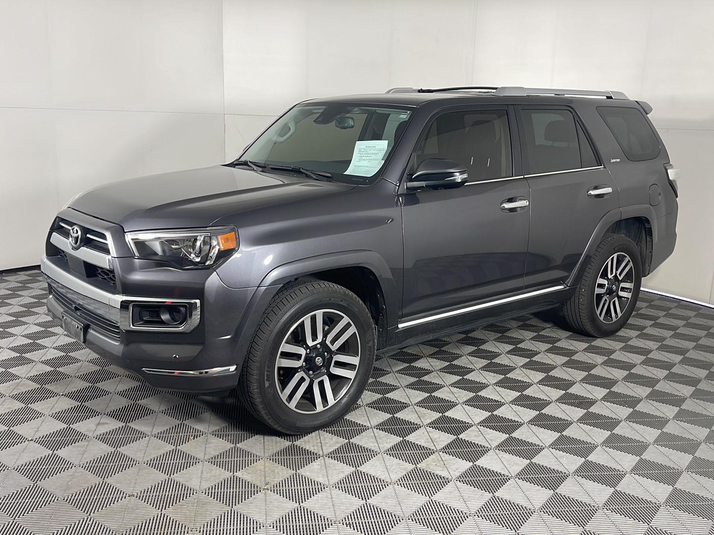 2023 Toyota 4Runner Limited's photo