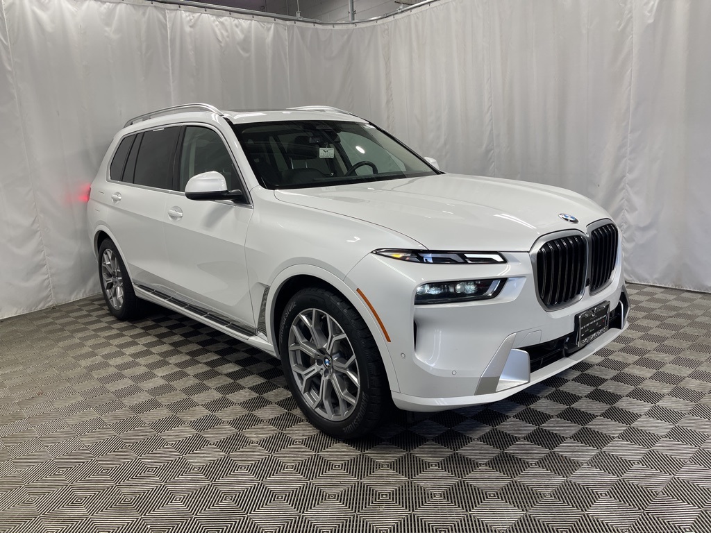2024 Bmw X7 xDrive40i photo 2