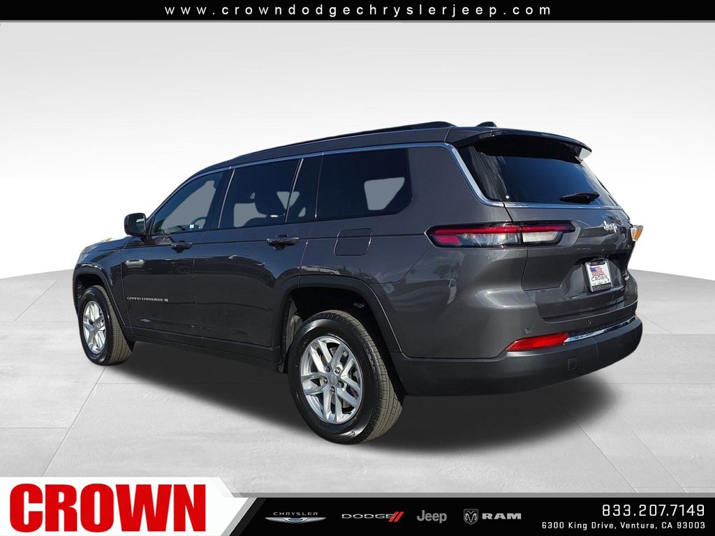 2025 Jeep Grand Cherokee Laredo X photo 2