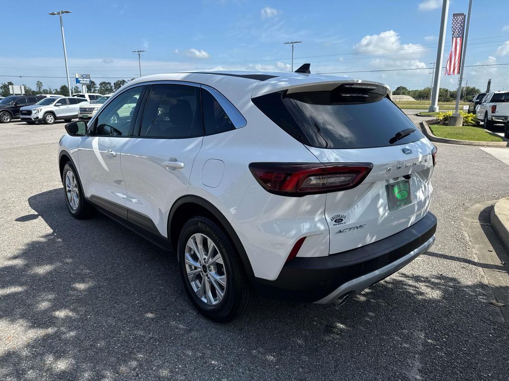2024 Ford Escape Active photo 3