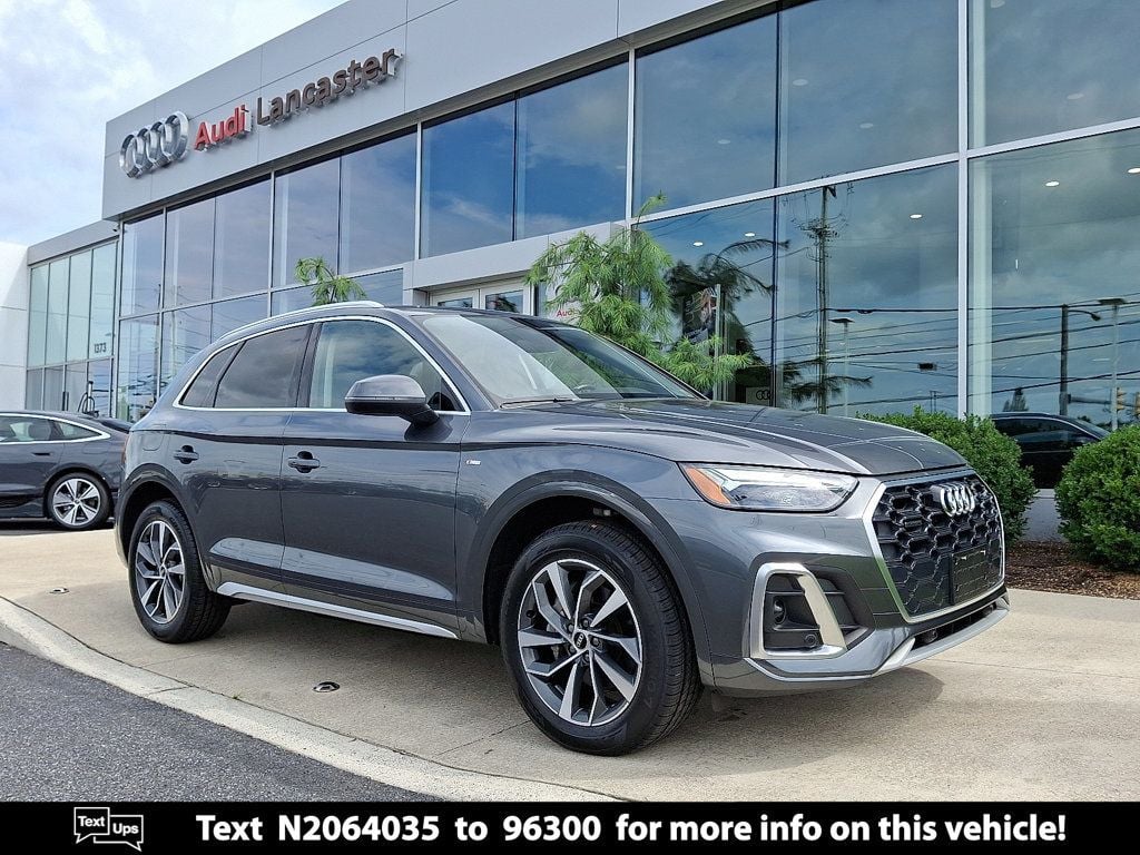 2022 Audi Q5 Premium's photo