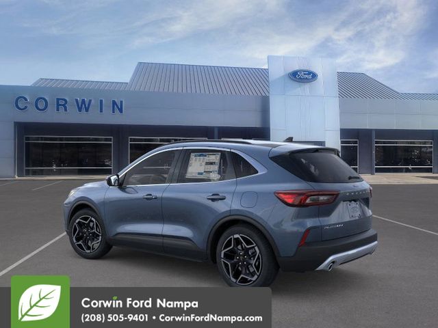 2026 Ford Escape Hybrid Platinum photo 4