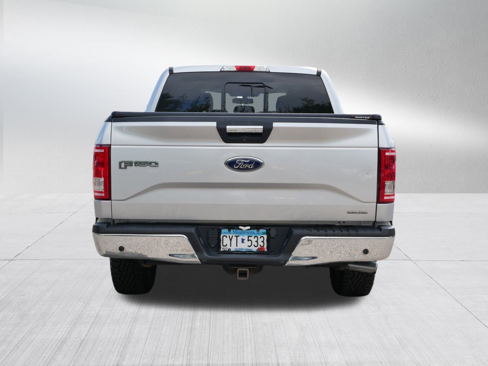 2016 Ford F-150 XLT photo 6