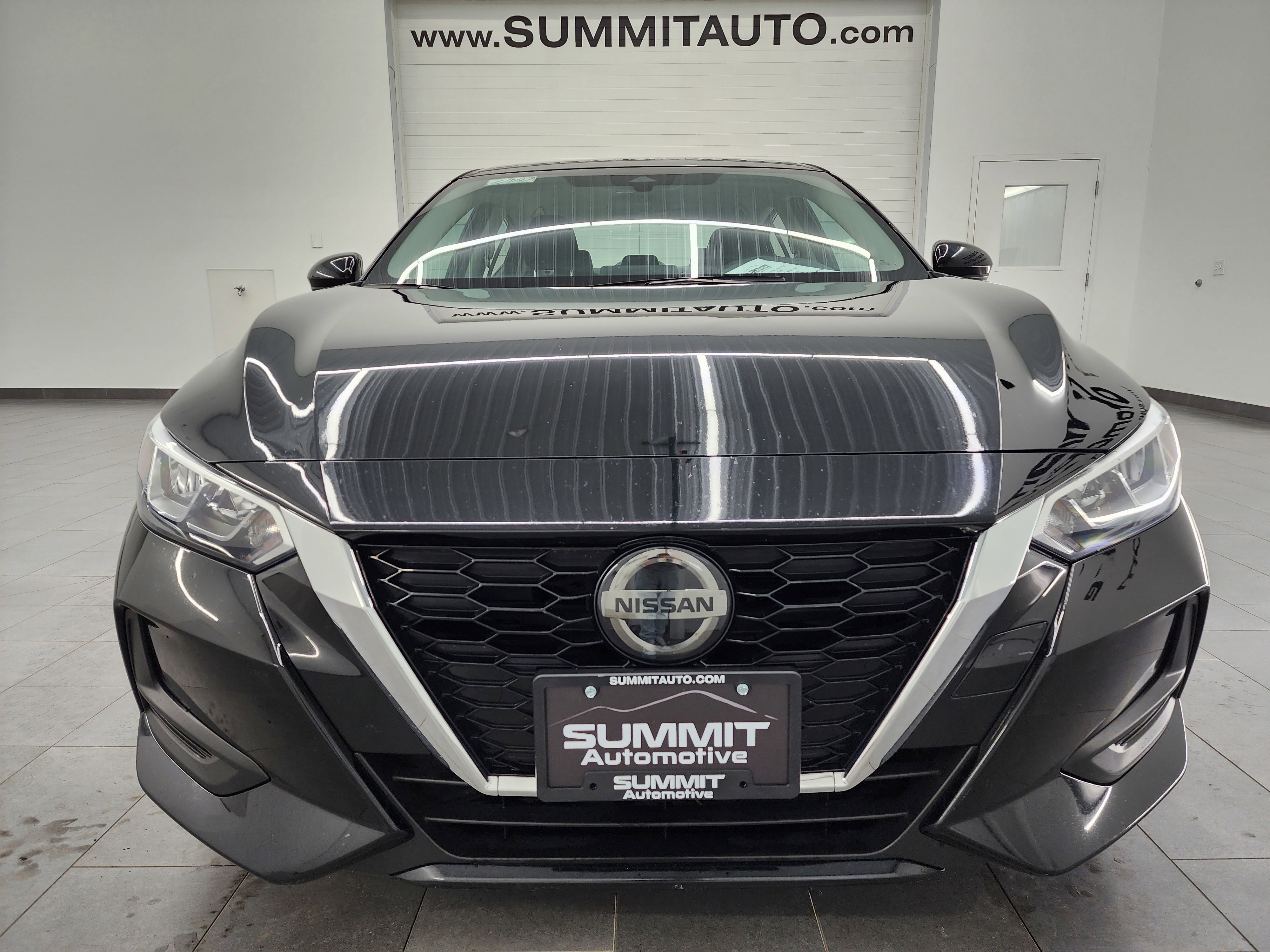 2023 Nissan Sentra SV photo 3