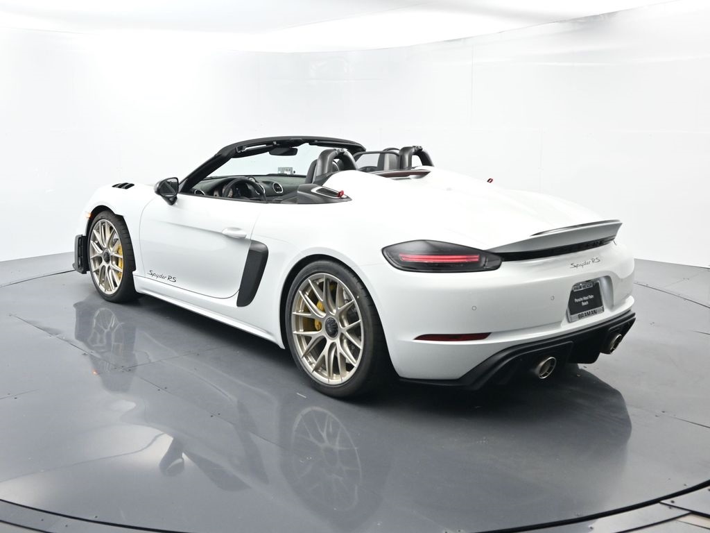 2025 Porsche Boxster Spyder photo 3