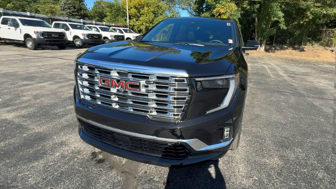 2026 Gmc Acadia Denali photo 3