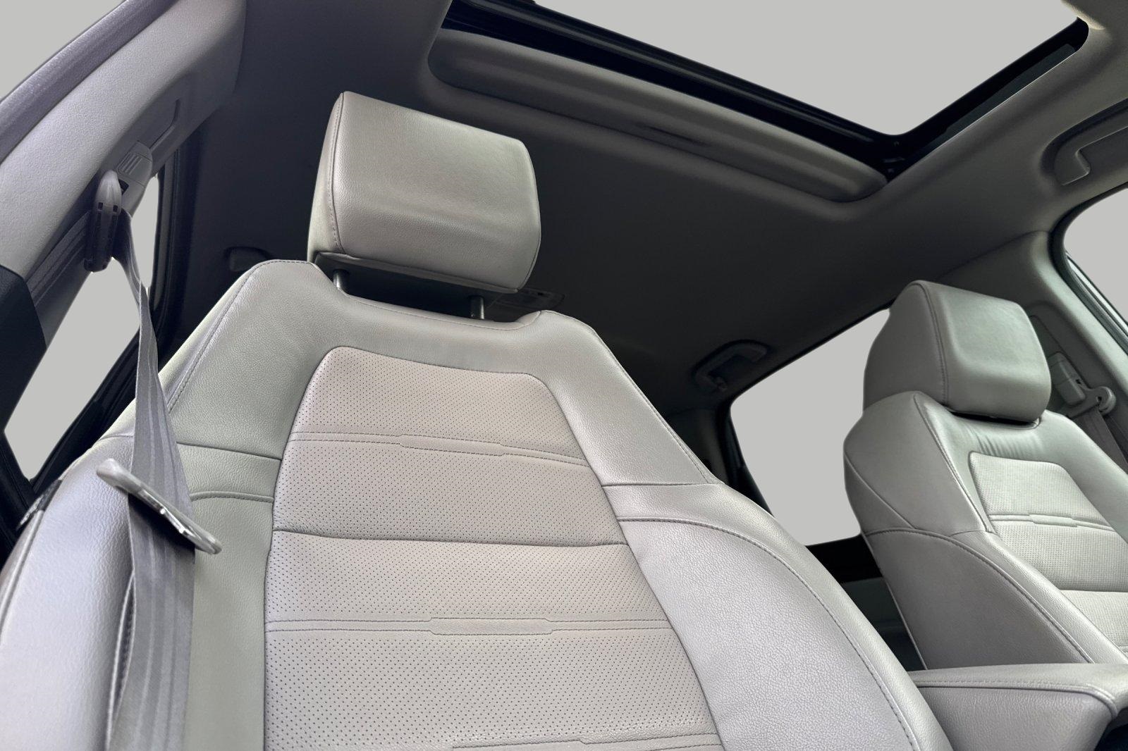 2019 Honda CR-V EX-L photo 18