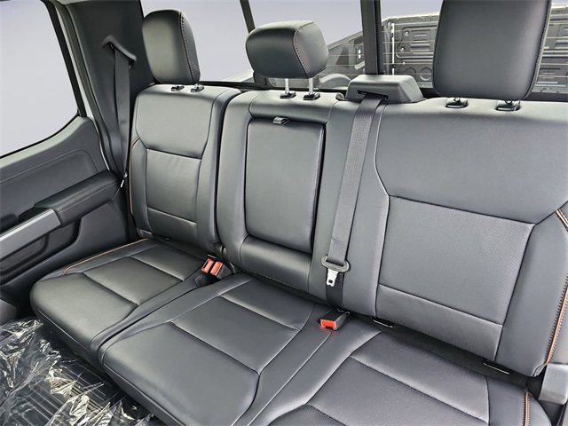 2025 Ford F-350 photo 12