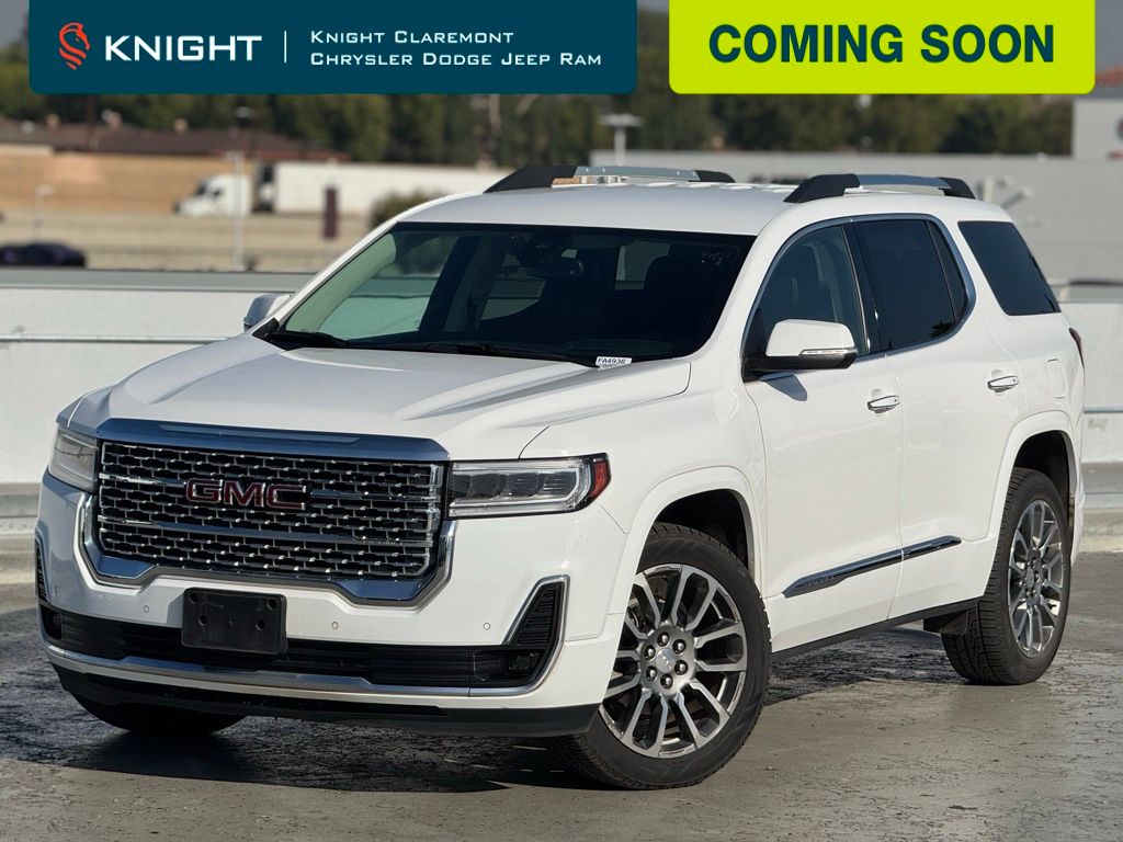 2023 GMC Acadia Denali's photo