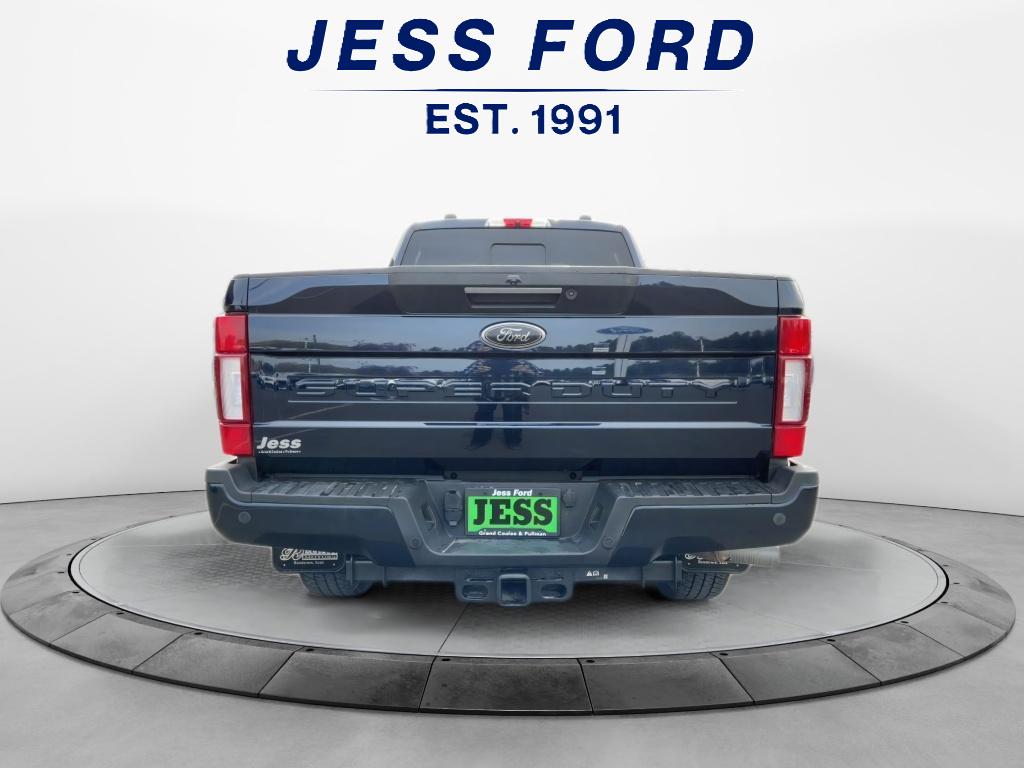 2022 Ford F-350 Lariat photo 4