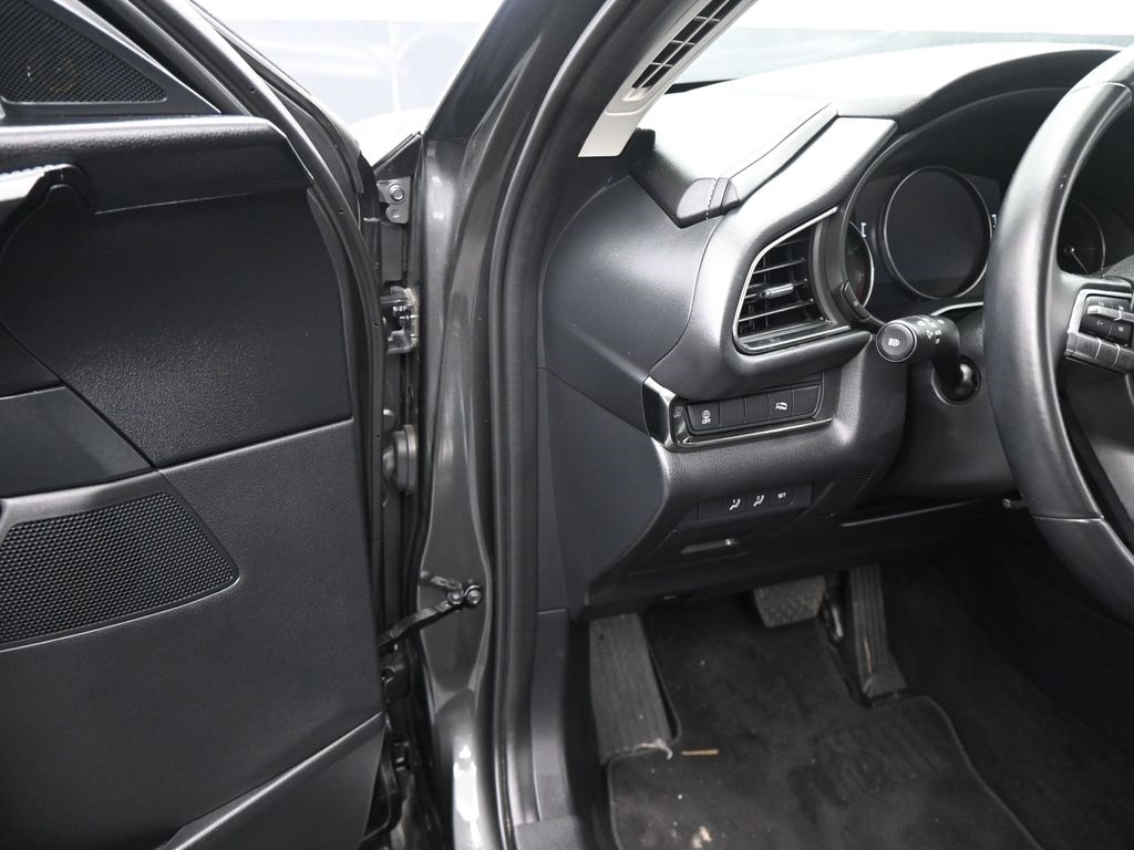 2023 Mazda CX-30 2.5 S Preferred photo 19