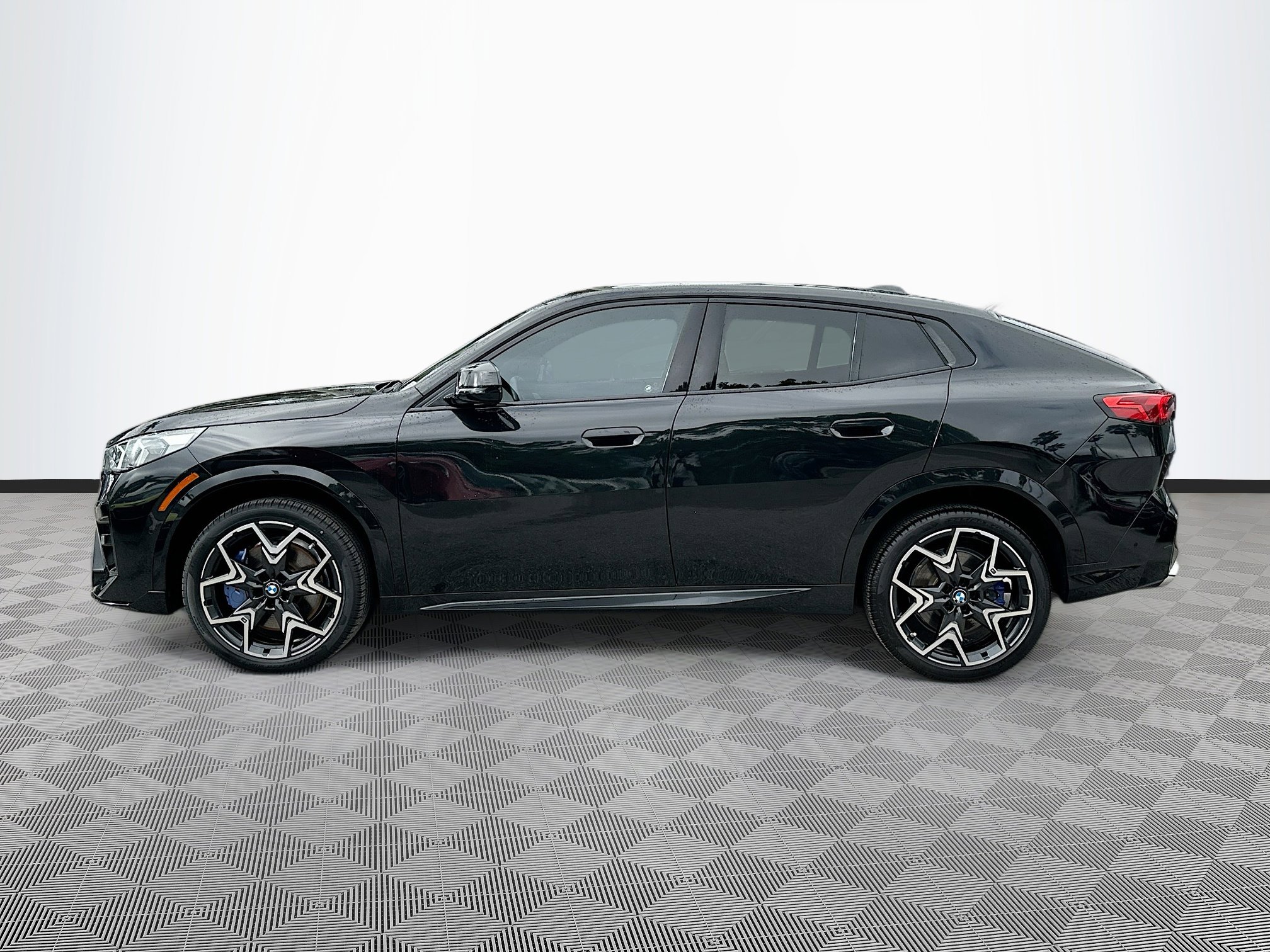 2024 Bmw X2 M35i photo 2