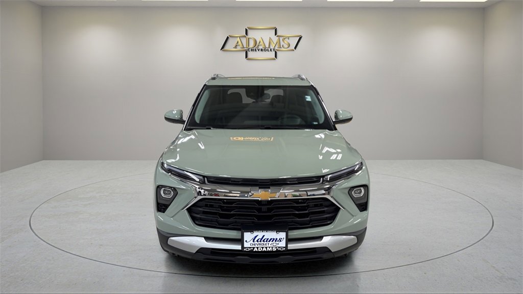 2026 Chevrolet Trailblazer LT photo 8