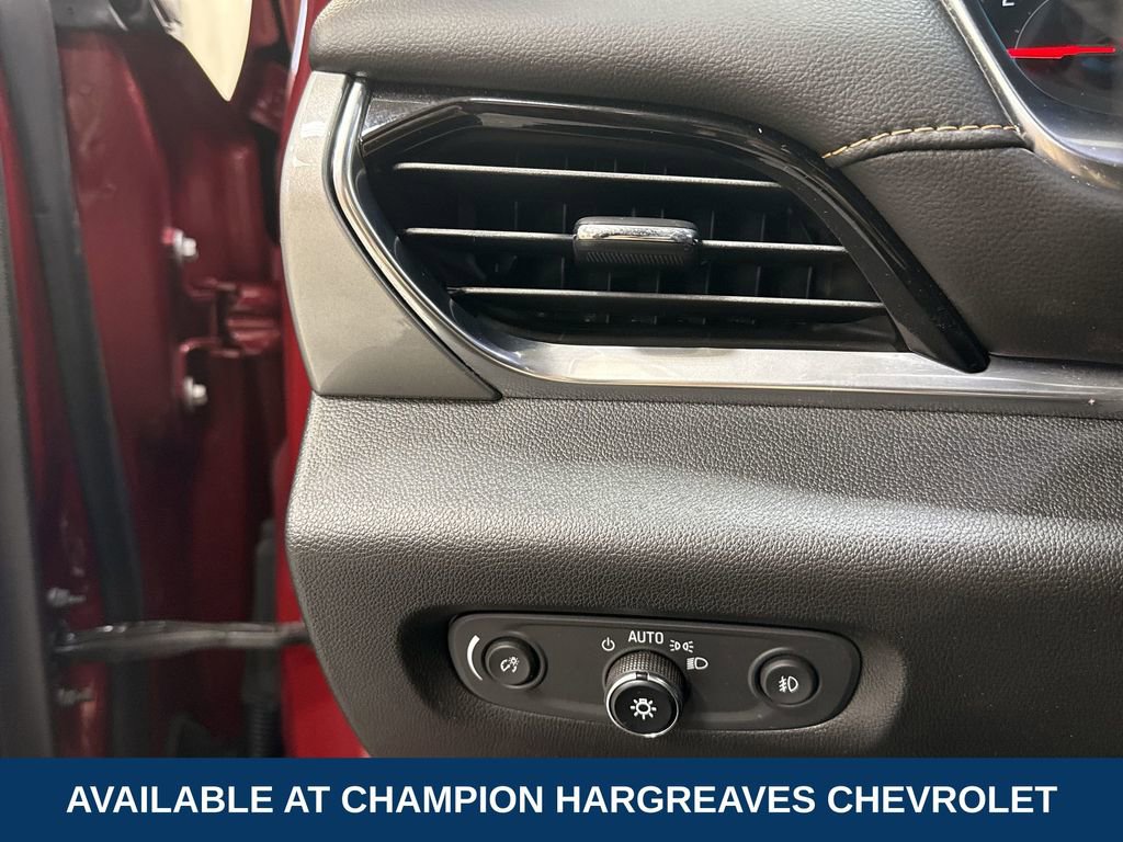 2020 Chevrolet Traverse RS photo 18