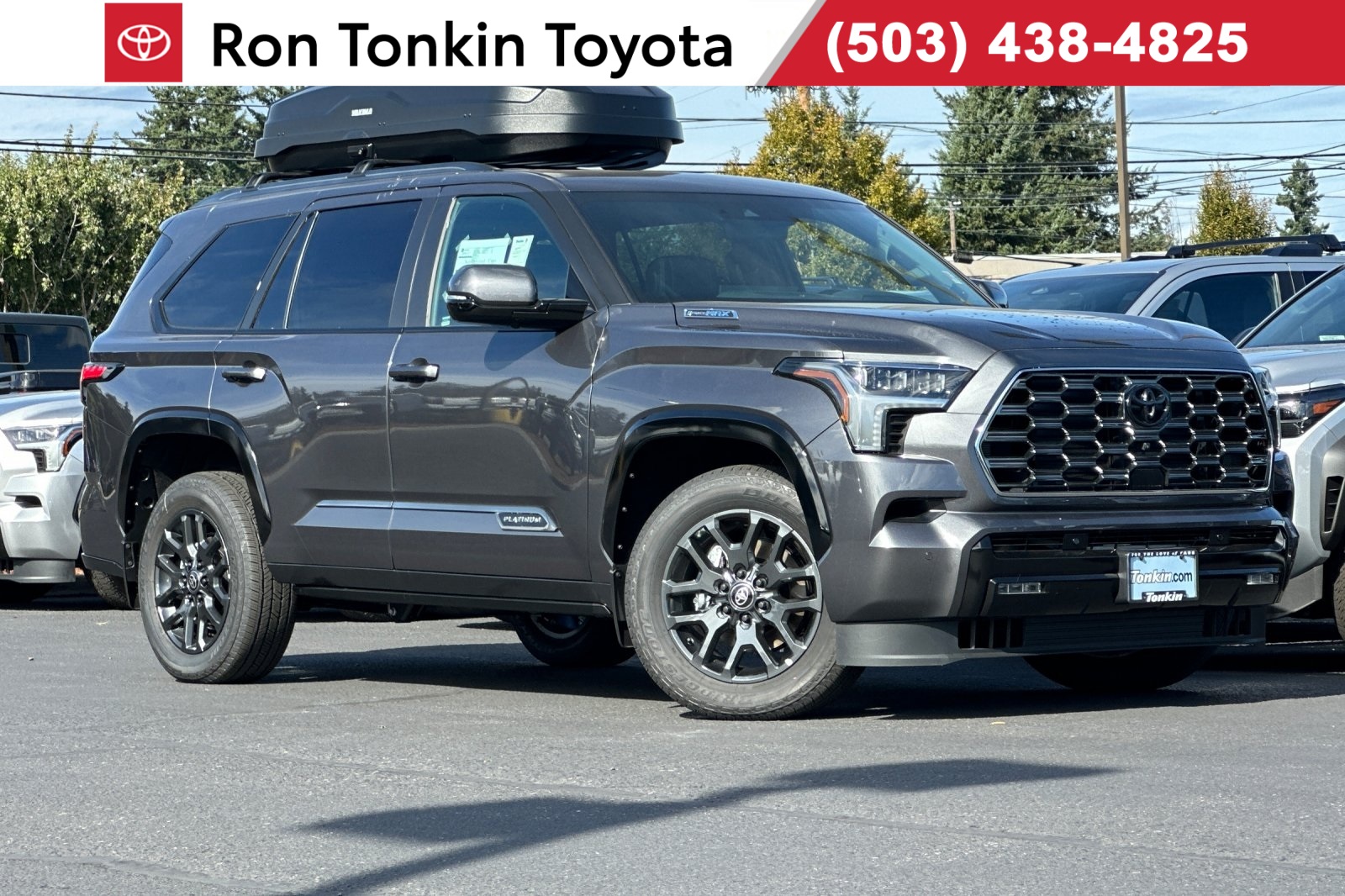 2025 Toyota Sequoia Platinum's photo