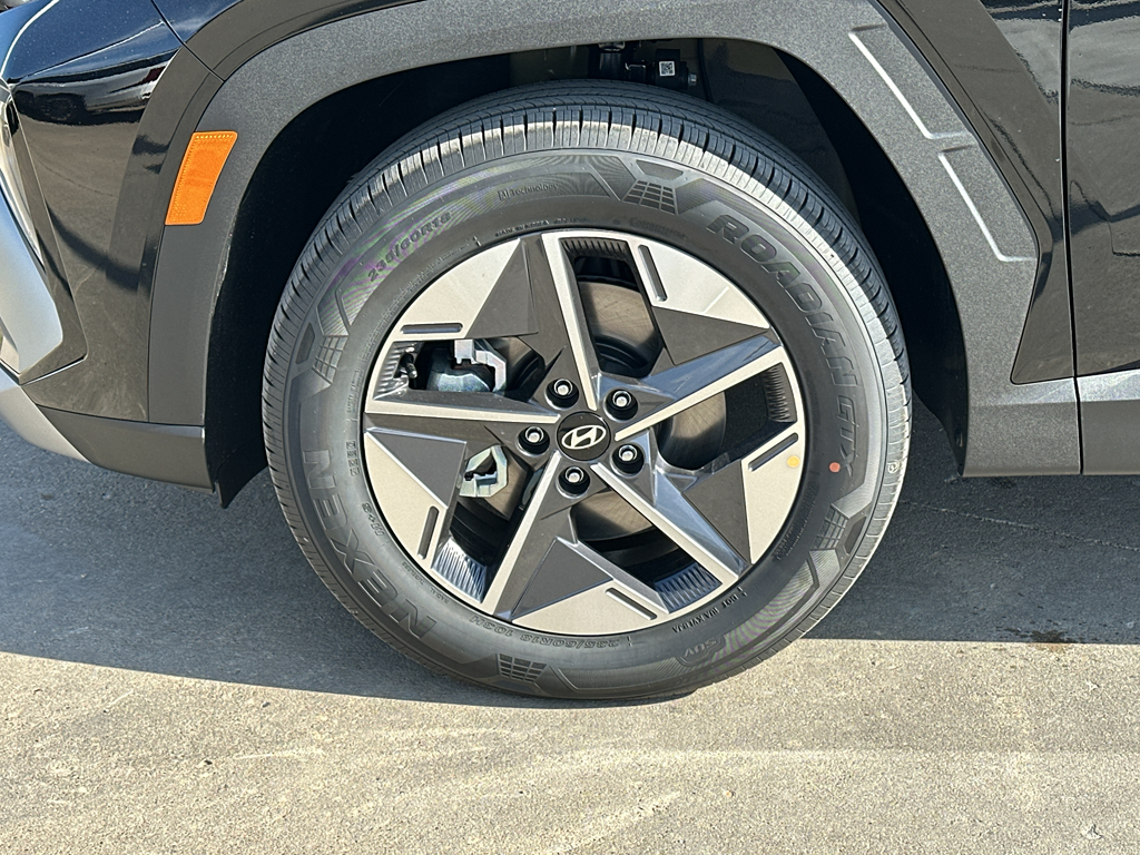 2026 Hyundai Tucson Hybrid SEL photo 2