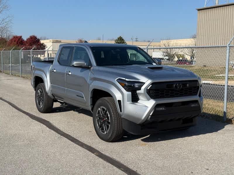 2025 Toyota Tacoma TRD Sport's photo