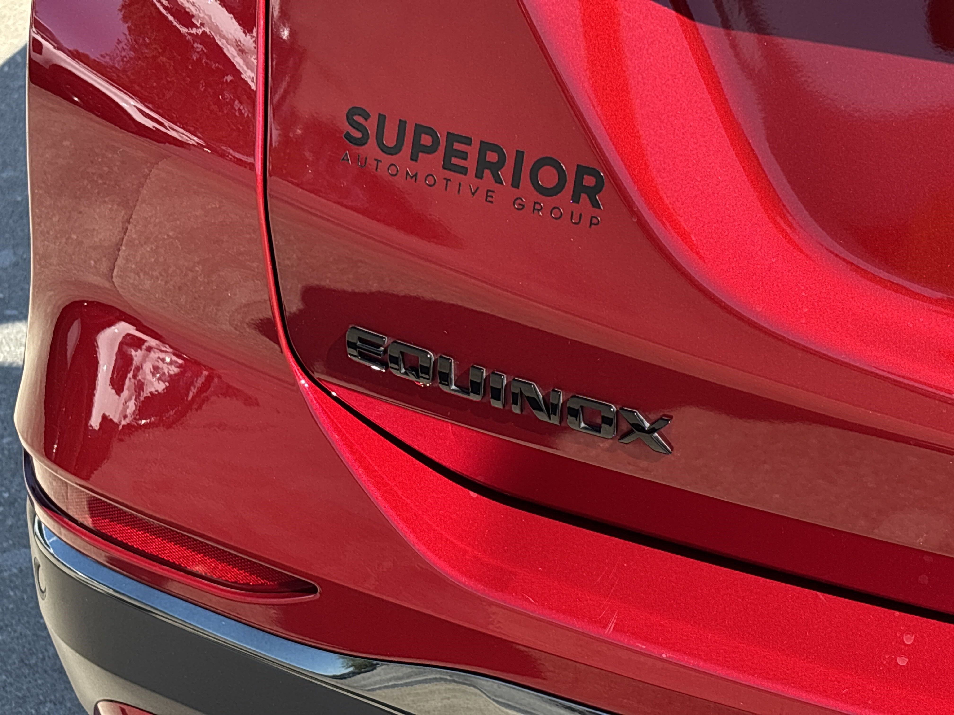 2023 Chevrolet Equinox RS photo 2