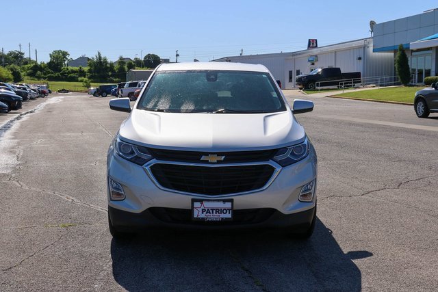 Used 2021 Silver Ice Metallic Chevrolet LT image 2