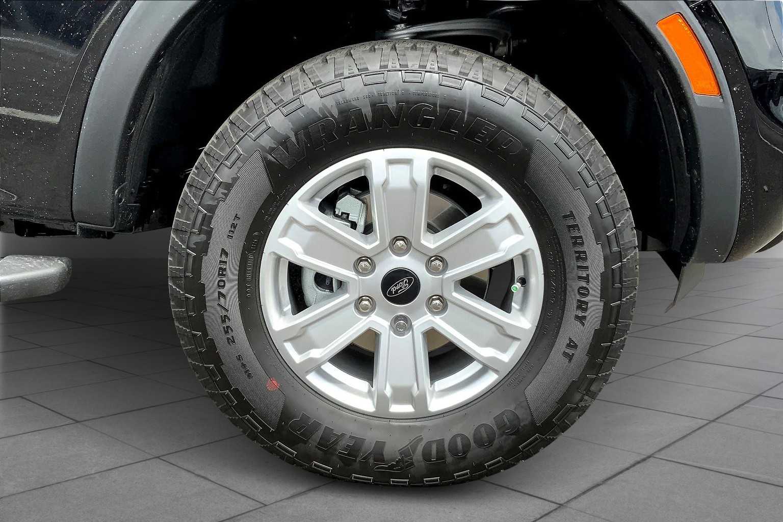 2025 Ford Ranger XL photo 11