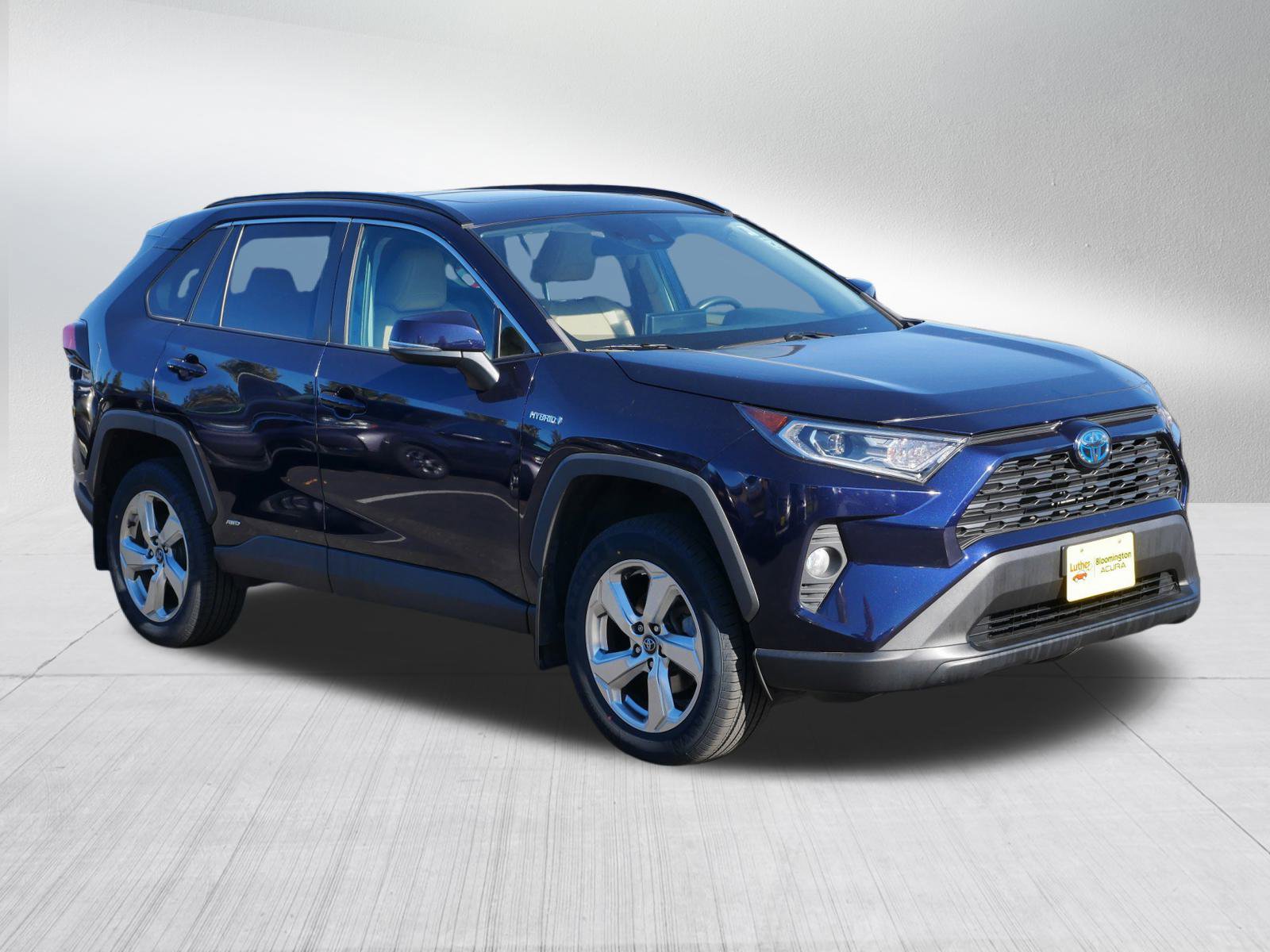 2021 Toyota RAV4 XLE Premium's photo