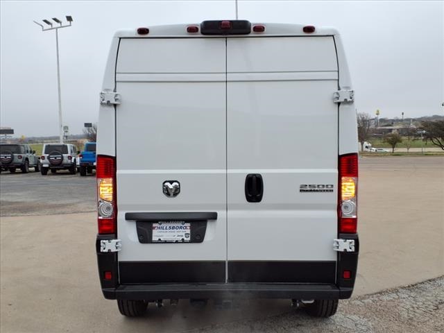 2025 Ram ProMaster 2500 photo 5