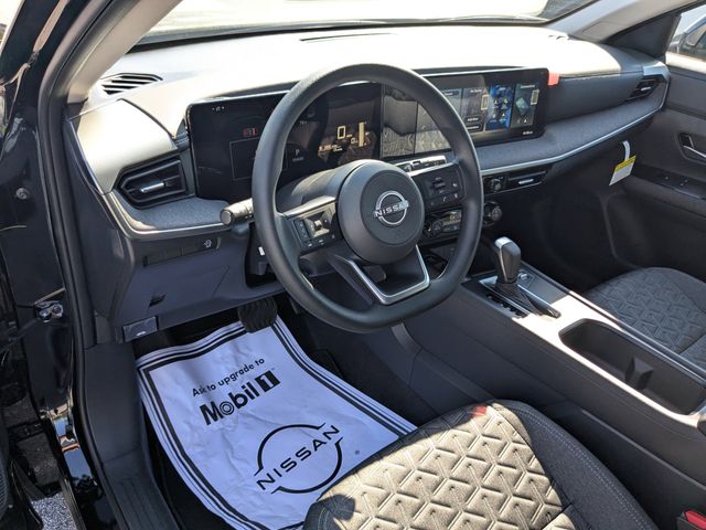 2026 Nissan Kicks SV photo 16