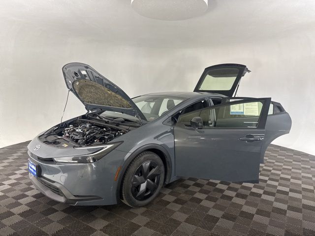 2024 Toyota Prius Limited photo 10