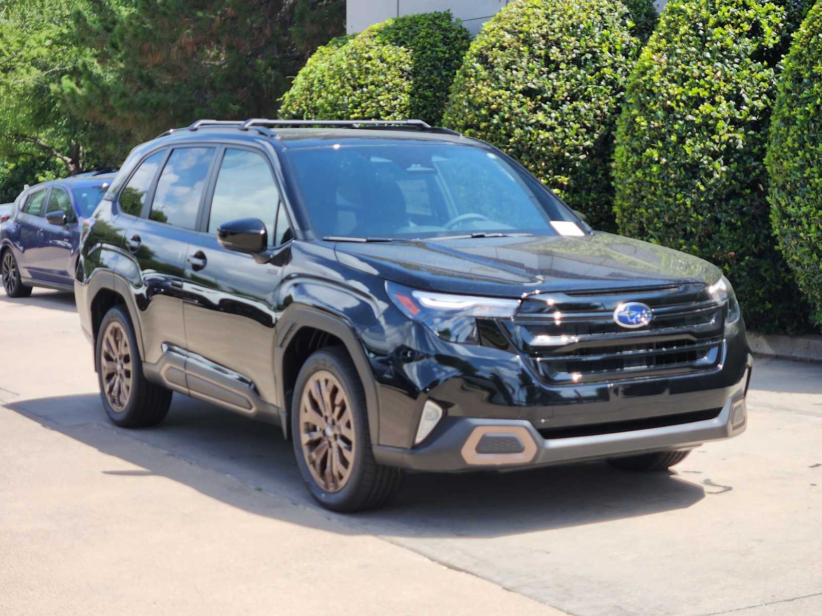 2025 Subaru Forester Sport photo 2