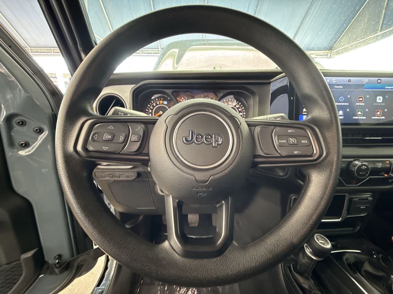 2024 Jeep Gladiator Sport photo 13