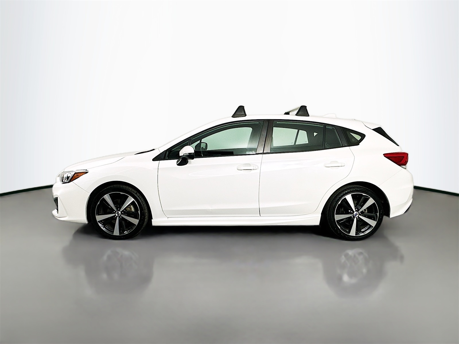 2018 Subaru Impreza 2.0i Sport photo 2