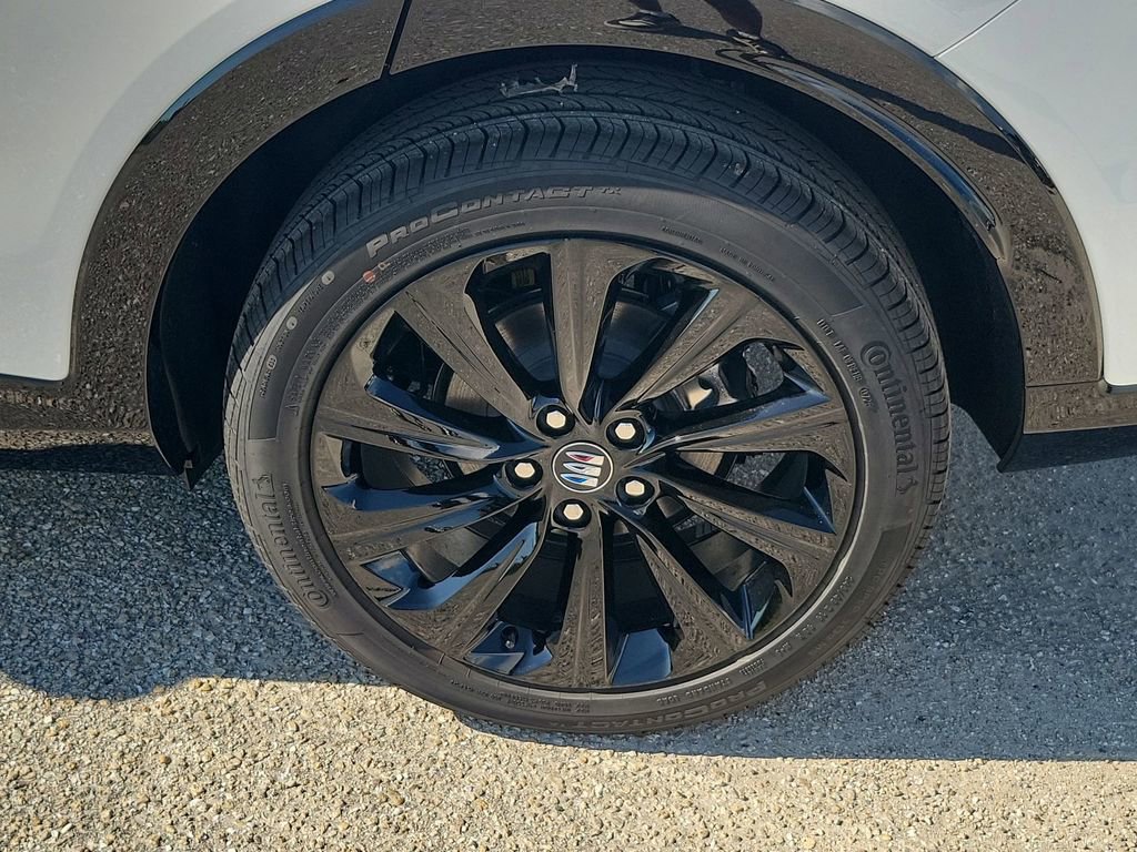 2025 Buick Envista ST photo 18