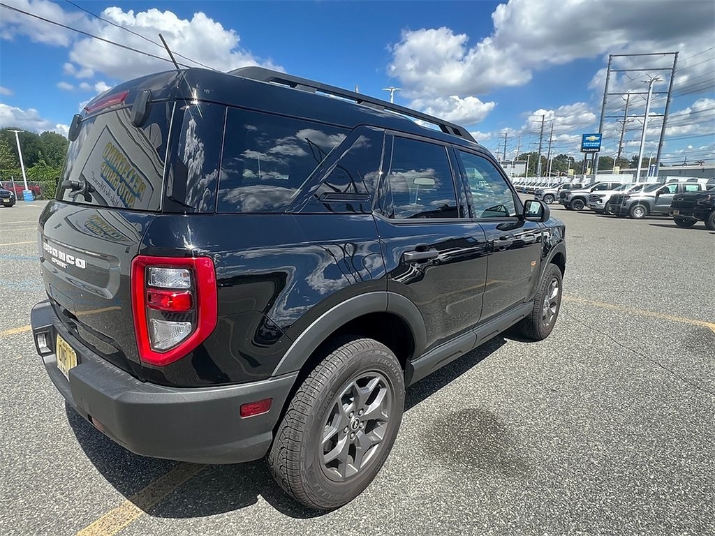 2024 Ford Bronco Sport Badlands photo 3