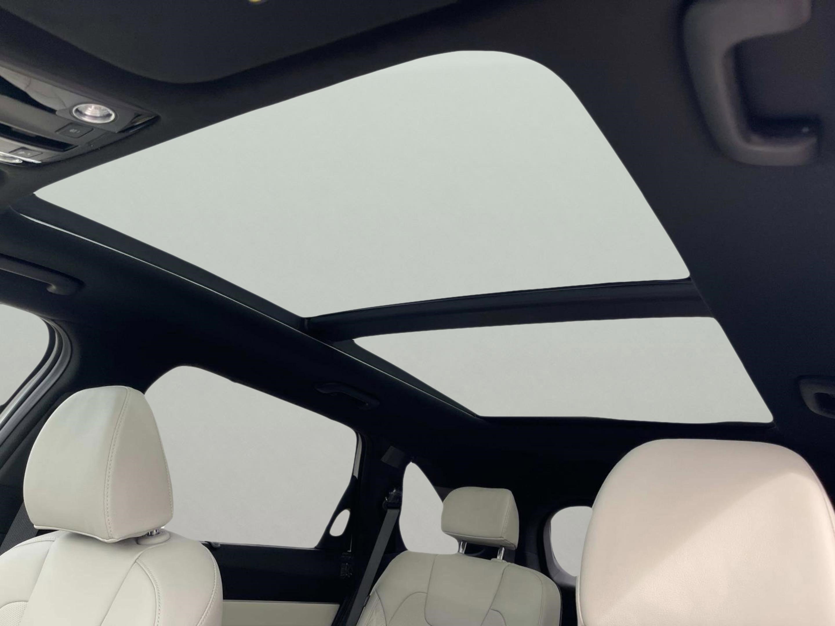 2025 Kia Sorento Hybrid SX Prestige photo 25